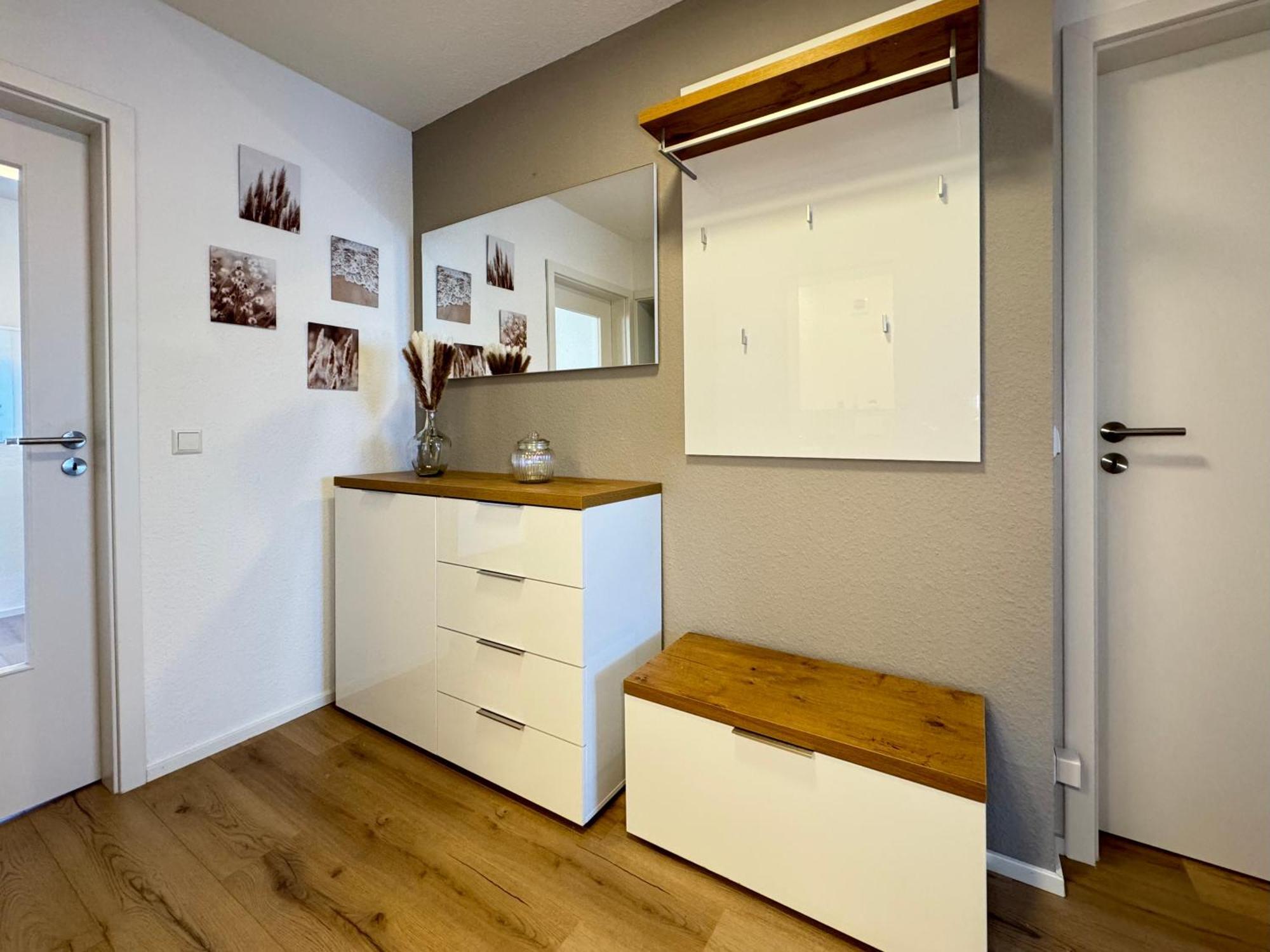 3 Zimmer Apartment, 90 Qm, Ruhig Und Zentrumsnah, Max 6 Pers, 15 Qm Balkon , Private Garage, Internet 1000 Mbit Sindelfingen Exterior foto